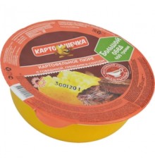 Сиыр еті, кептірілген нан және соус қосылған картоп езбесі «КАРТОШЕЧКА»