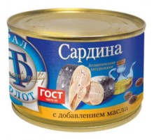 Май қосылған табиғи сардина