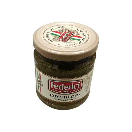 Банка соуса песто Pesto alla Genovese Federici объемом 550 гр. с изображением базилика.